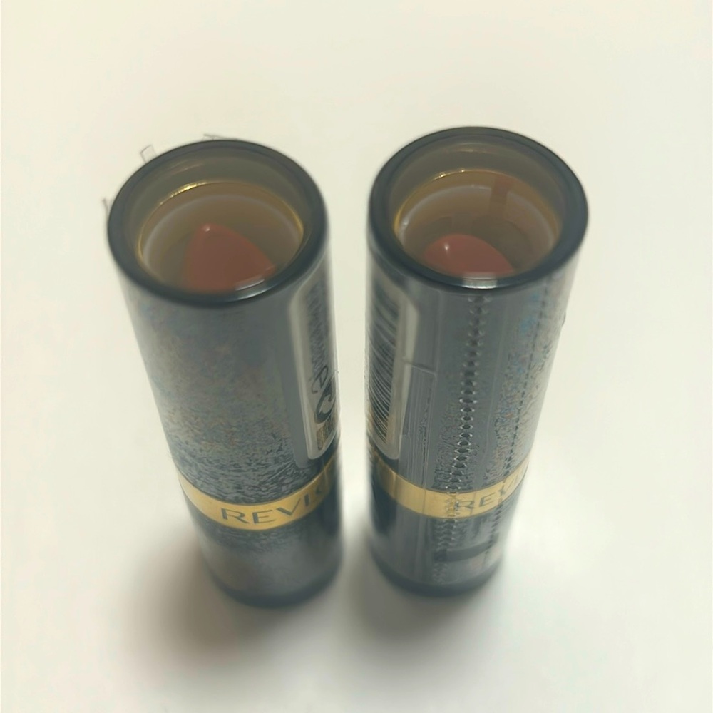 2 x Revlon Super Lustrous Lipstick - Sealed